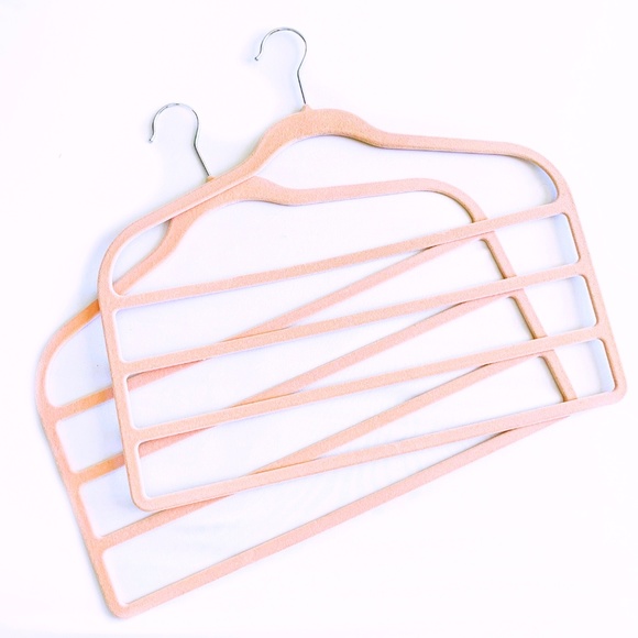 24+2 Extra Laura Ashley Pink Velvet Slim Hangers - Picture 3 of 3
